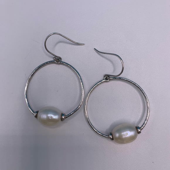 Silpada Vintage HTF Sterling Large Pearl Hoop French Wire Earrings - Picture 4 of 12